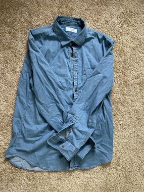 Old Navy Chambray shirt